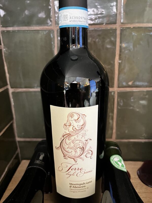 Montepulciano (rouge italien des Abruzes)